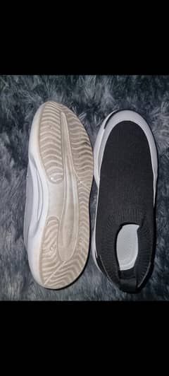 Laceless Casual footwear