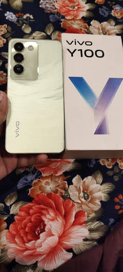 vivo y100 6 Months warranti