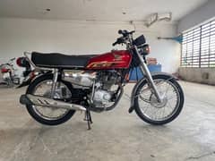 honda cd 125  2022 self start Karachi number
