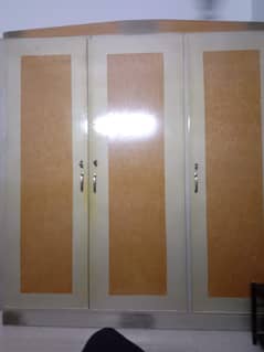 wardrobes 3 door cupboard