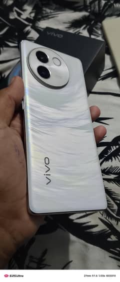 vivo v30e RAM/8GB RAM/256GB