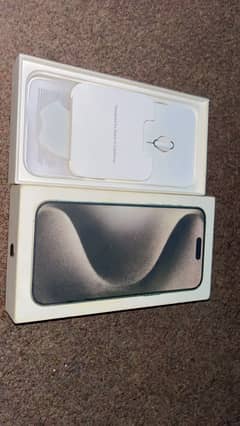 Iphone 15 pro max natural titanium