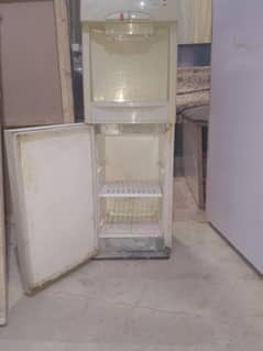 Water Dispenser