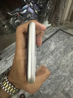 Iphone 11.64GB All Ok Condition 10/10