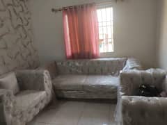 neat and clean sofa set