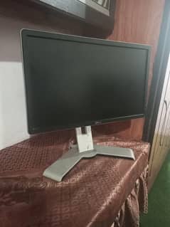 DELL 22 Inch Monitor for PC