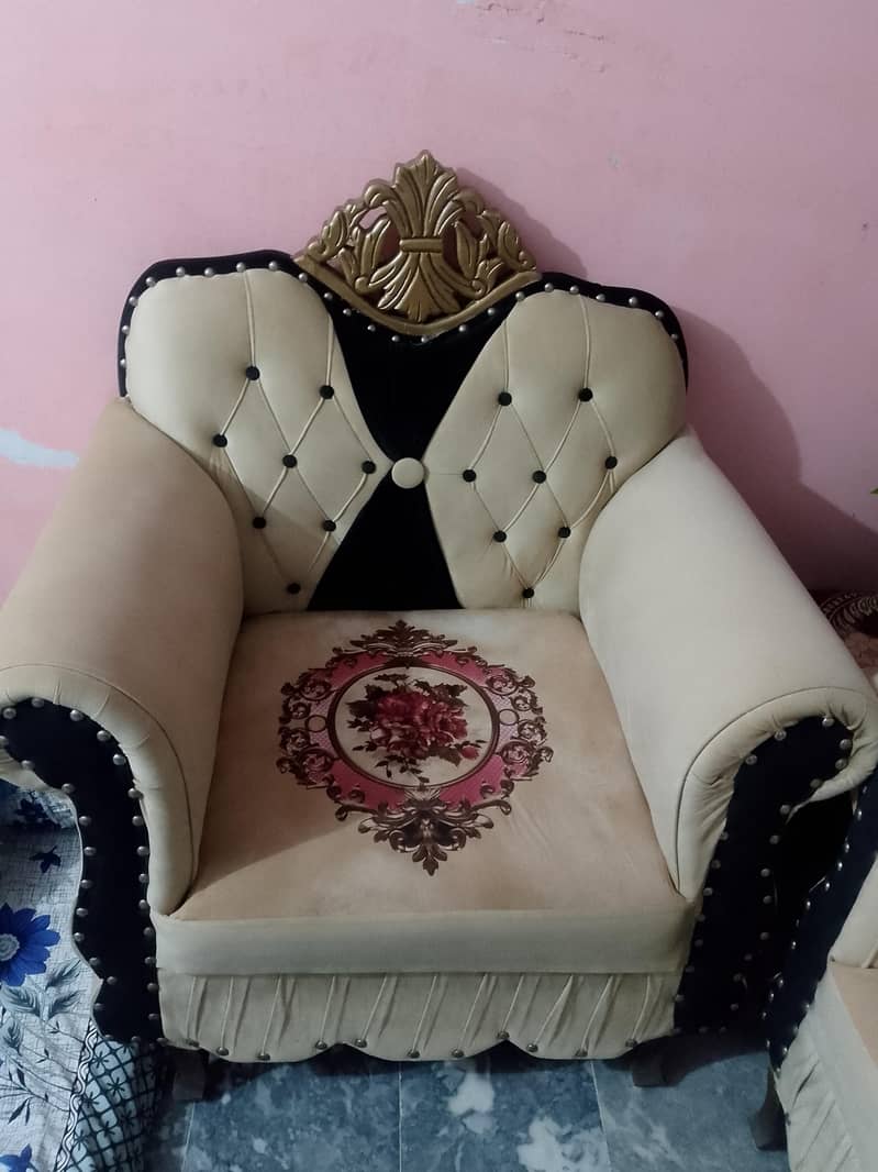 sofa set 10/10 condition 2