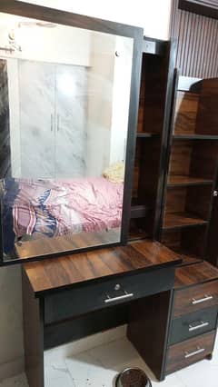 dressing table for sale gulshan maymar