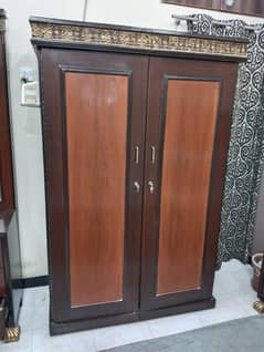 2 door suiting almari safe almaari