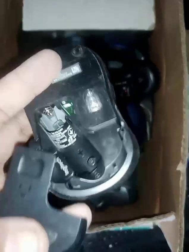 Wireless Mouse with Dongle  | Logitech, A4Tech, Microsoft | USB 1