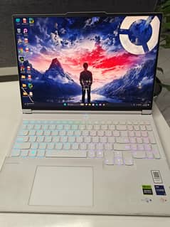 Lenovo Legion 7i RTX-4060 i9 14th gen gaming laptop