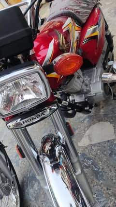 Honda 124 2025
