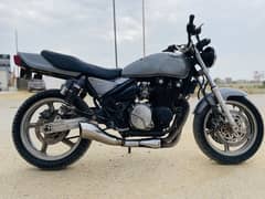 Kawasaki zypher 400