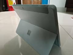 Microsoft Surface Tablet Go