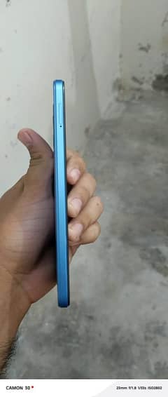 Infinix note 12 8+8 128 G96 with box