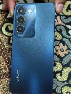 Vivo Y100 8 256 Gb For sale Urgent