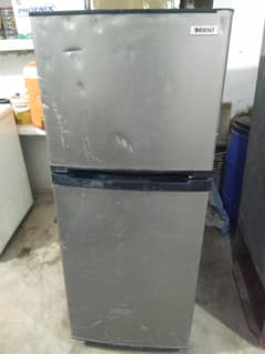 refrigerators for sale ok condition me hai