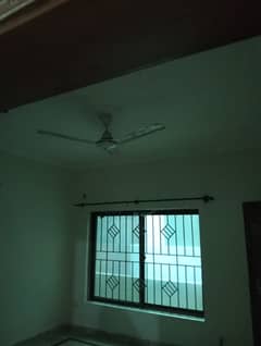 7marla 2beds DD TV lounge kitchen attached baths neat clean ground portion for rent in G 13 2 islamabad