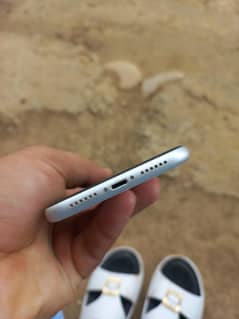 iphone xr whtsp 03169133886