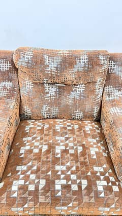 5 seater sofa set in very good condition