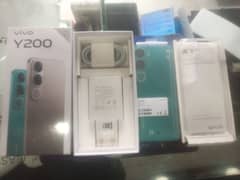 vivo y200 8/256 just box open not used abhi 5mint pehly active hua hai