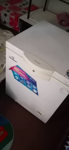 Dawlance FReezer  Urgent sale