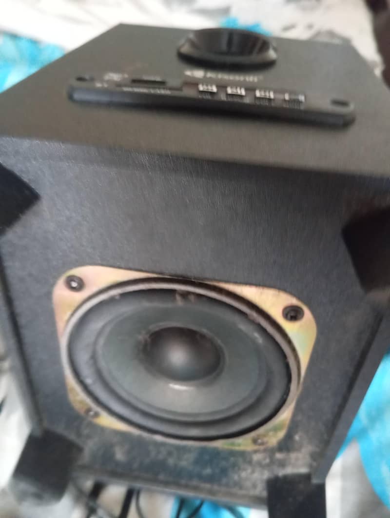 Bluetooth Speakers with deck and with remote control 4