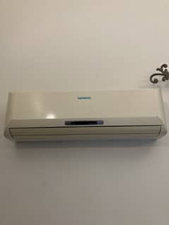 Siemens 1.5 Ton AC Excellent Condition / Non-repaired