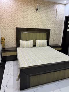 Wooden Finish Bed With Mattress