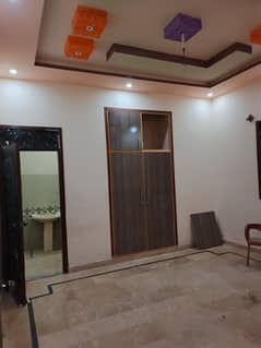 145 Square Yards Lower Portion In Beautiful Location Of Gulshan-e-Maymar - Sector R In Karachi