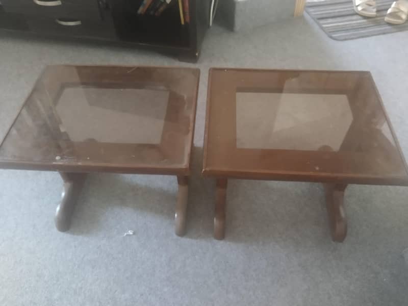 2 tables in good condition 3
