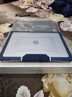 Apple MacBook Pro MacBook air My WhatsApp O329-690-18-78