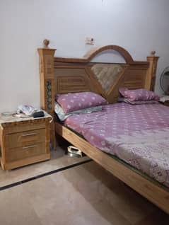 Bedroom set