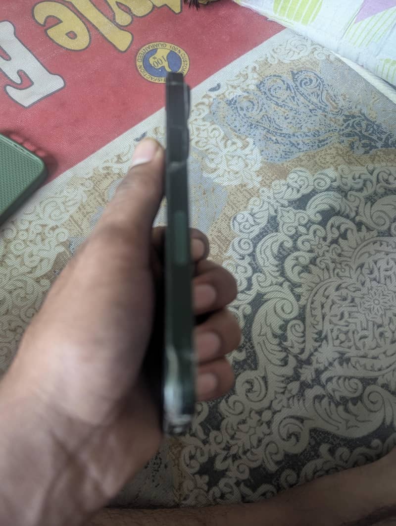 Iphone 13 Non-PTA JV 128 GB Exchange possible with Google Pixel 1