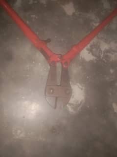 a bolt cutter