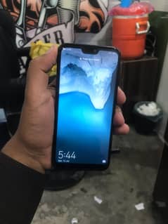 sasTa 4/64gb Huwaei p20Lite