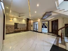 One Kanal Slightly Used Bungalow For Rent DHA Phase 3 Lahore