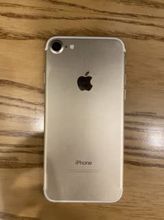 Selling iphone 7 pta approved 128gb