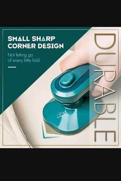 30W steam Iron for Effective Vertical Ironing _ 1pc Green  Design