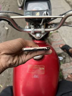 iPhone XS 64 gb pta