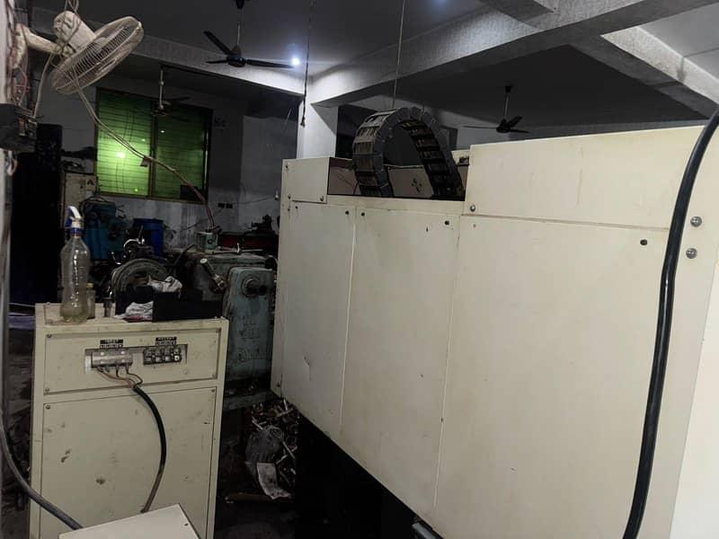 CNC LATHE MACHINE 1996 MODEL 5