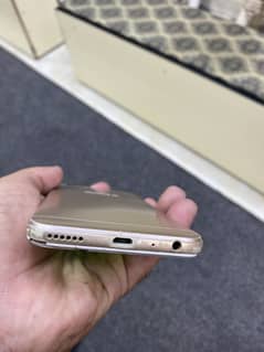 Urgent sale. . screen ma Halka sa defect ha touching ma