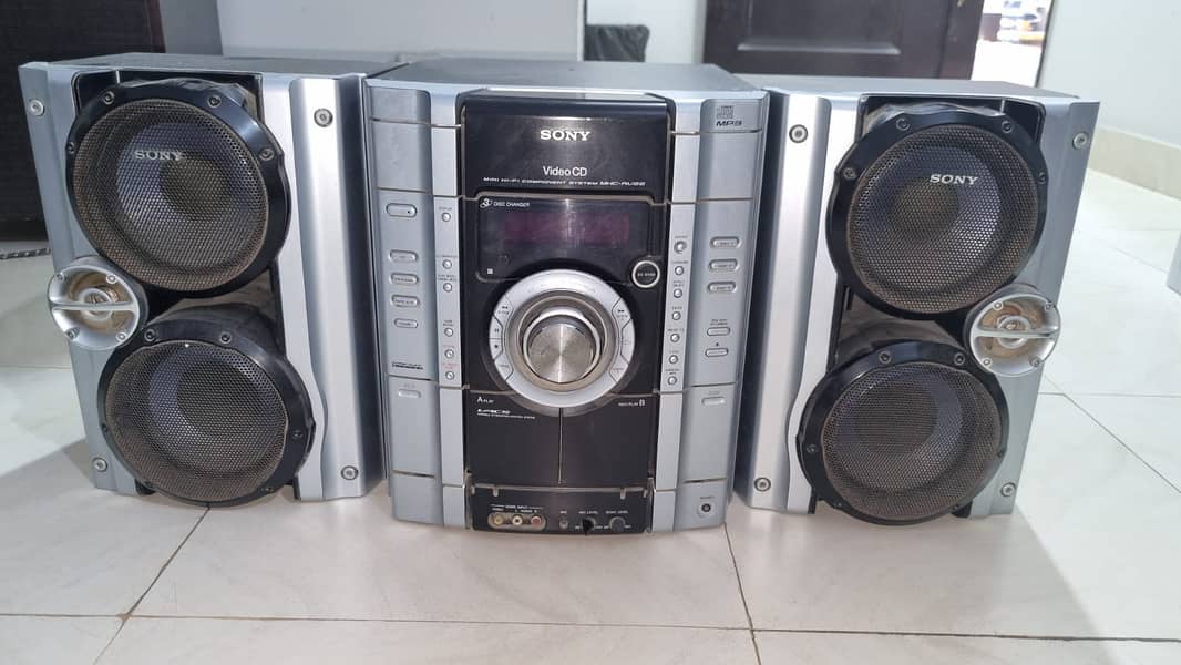 Sony Mini Hi-Fi Component System MHC-RV222 – Powerful Sound System 1