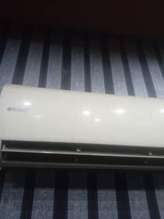 Orient ac child