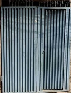 Door(gate)