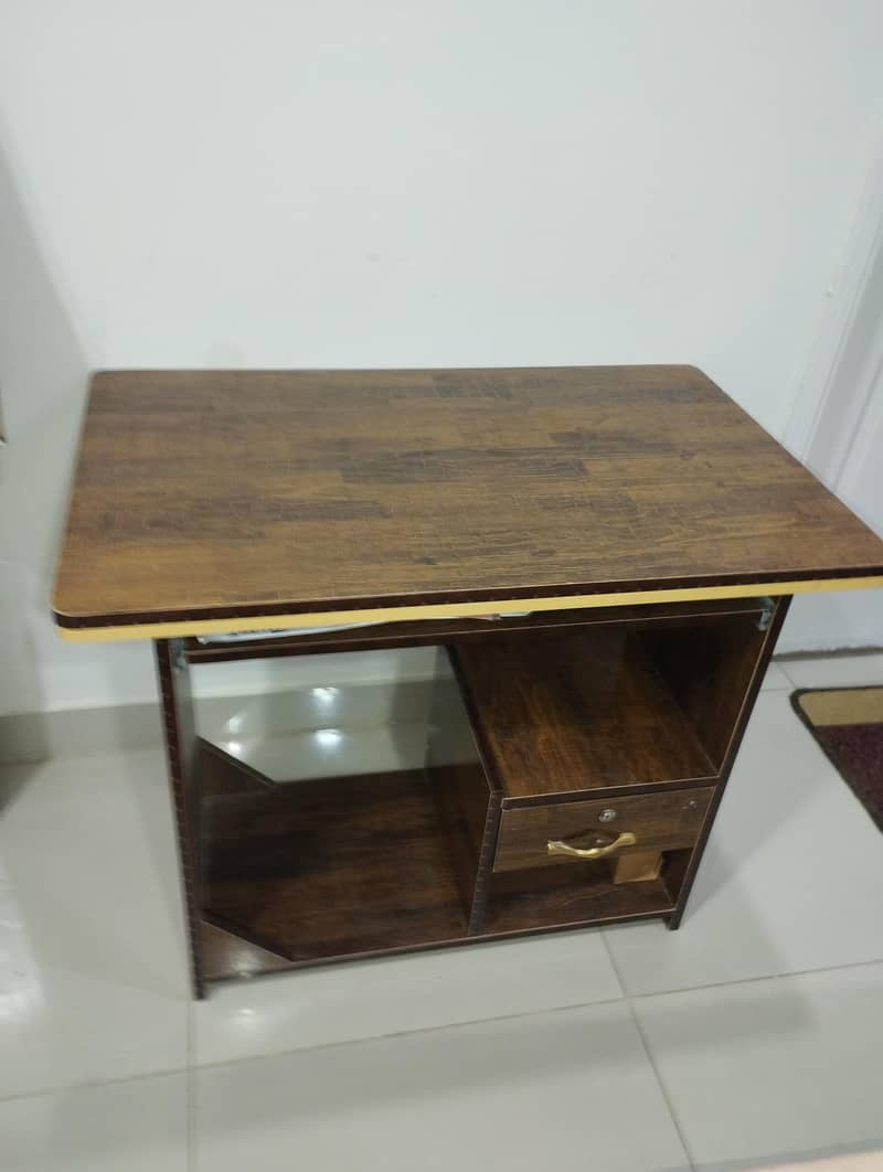 Stylish Brown Table – Barely Used (Only 15 Days) 0