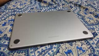 MacBook Air 2022 – M2 Chip | Ultra Slim |