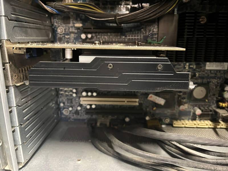 Nvidia GeForce GTX 750 DDR 5 1