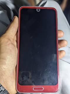 Sharp Aquos r2 4/64