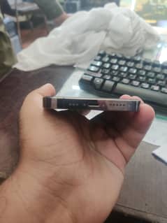 Iphone 14 pro non PTA Factory